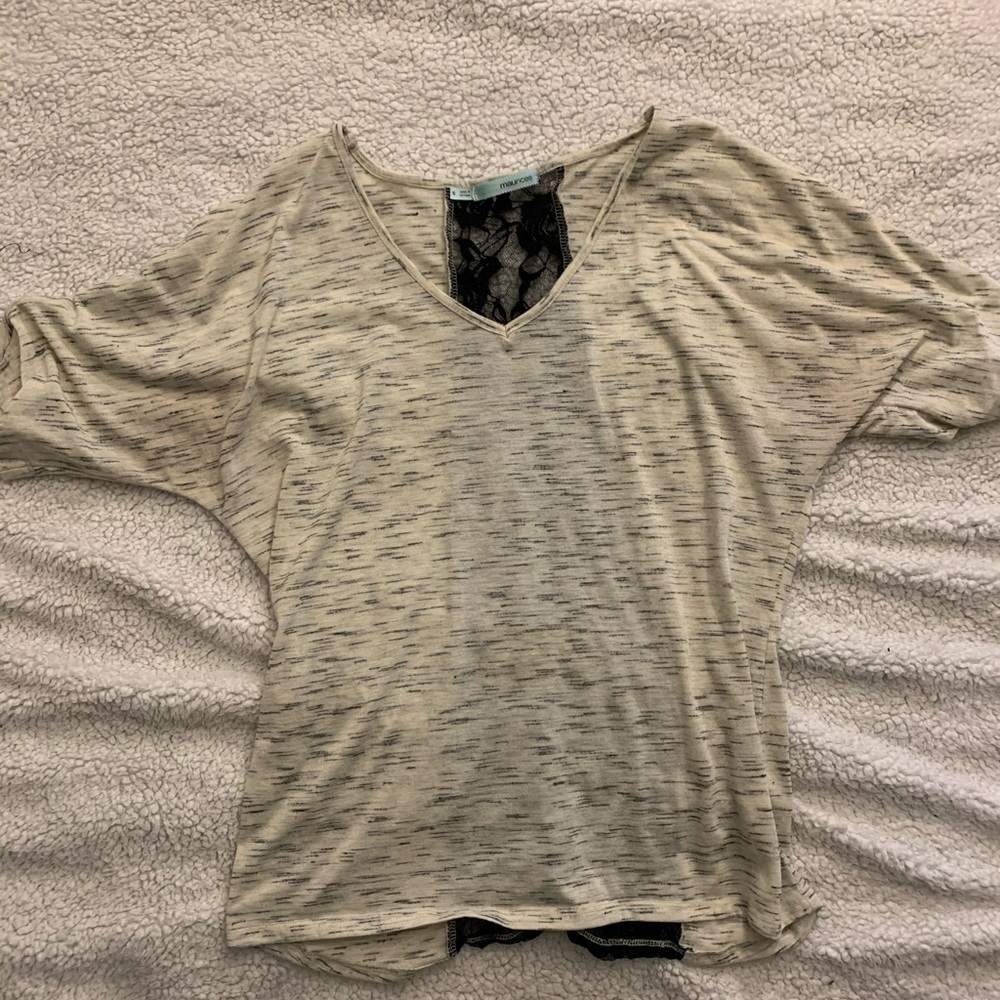 Flowy short sleeved shirt